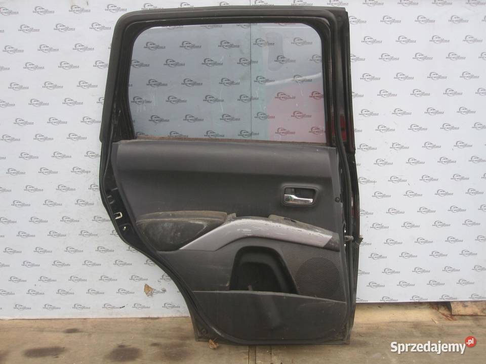 OUTLANDER II 07r drzwi lewe tył osobowe świętokrzyskie