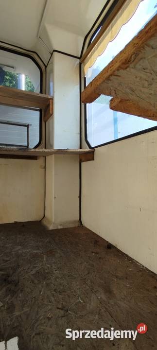 Kiosk handlowy
