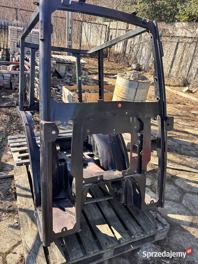 Sprzedam kabinę sadowniczą do Carraro John Deere Rawa Mazowiecka sprzedam