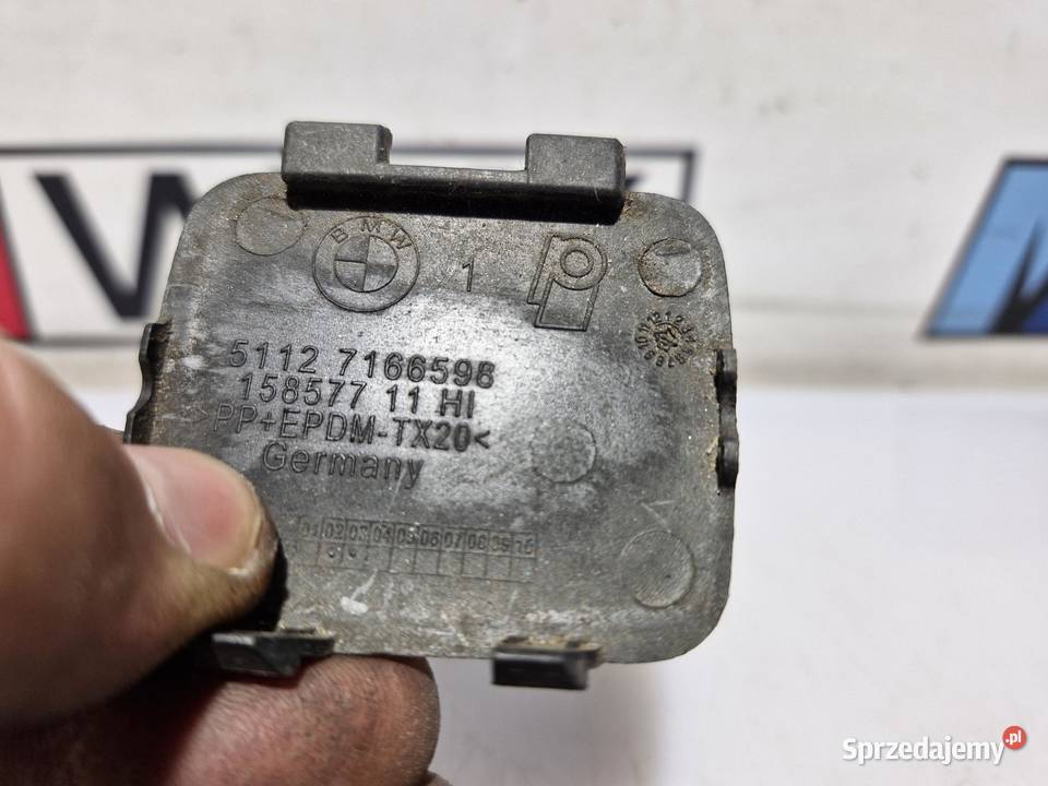 BMW 5 E39 SEDAN ZAŚLEPKA HAKA ZDERZAKA TYŁ