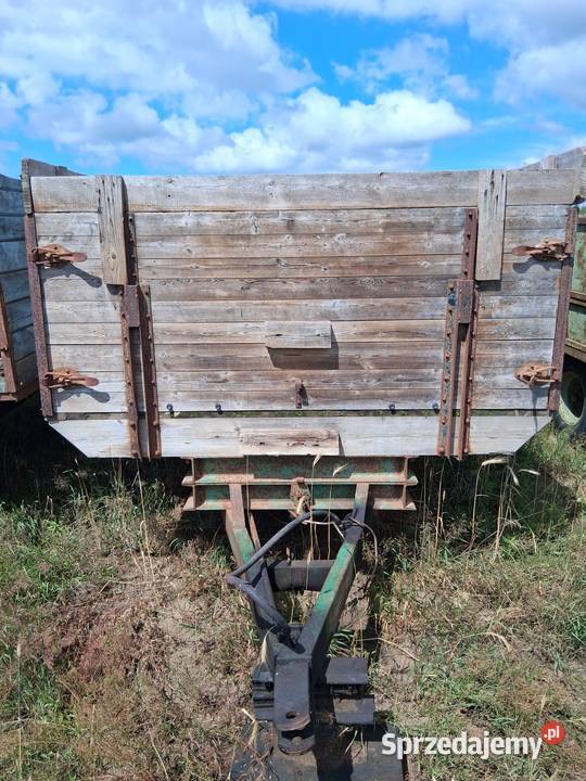 Przyczepy rolnicze 612ton Maszyny rolnicze sprzedam