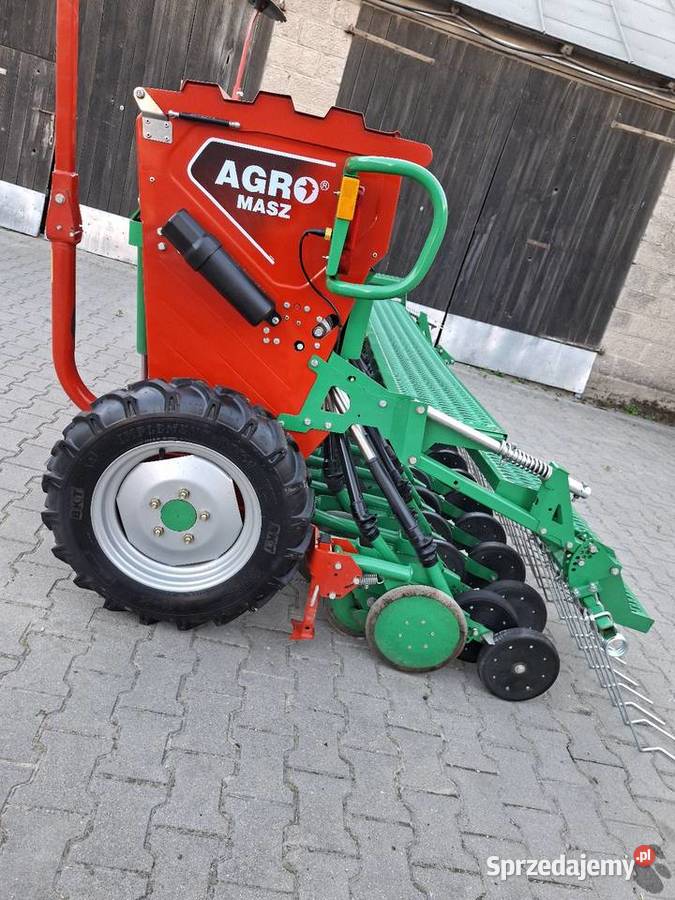 Siewnik talerzowy Agromasz SR 300 full nowy Włocławek