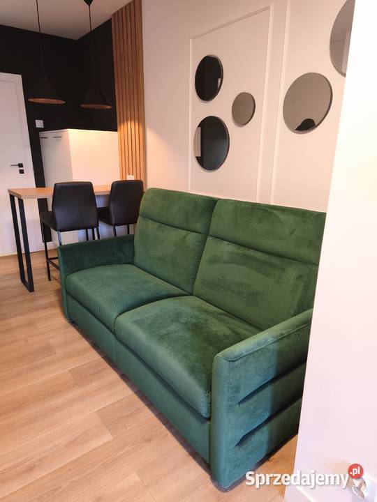 Piękna rozkładana sofa II