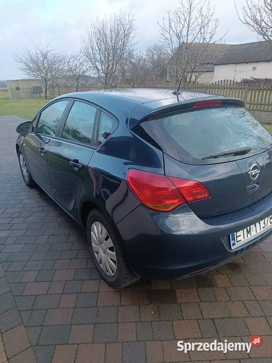 Opel Astra J Brzustów