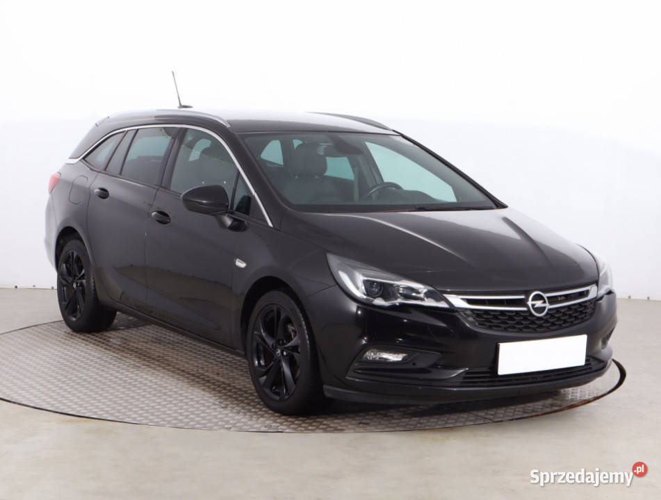 Opel Astra 14 T wielofunkcyjna kierownica