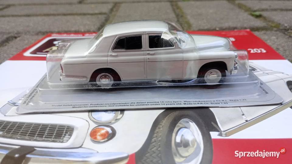 WARSZAWA 203 SEDAN kultowe auta PRL 143