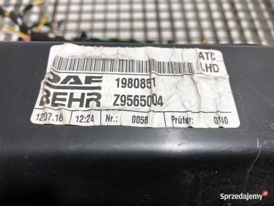 NAGRZEWNICA KOMBAJN DAF XF 1980851 Ciągnik