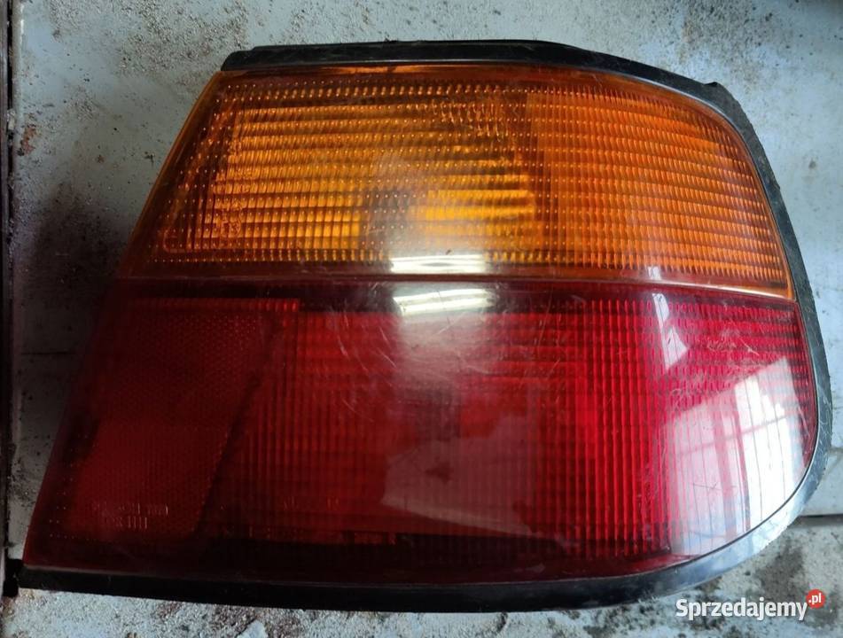 Nissan Almera N15 tylna lampa prawa lewa osobowe Lampy tylne Oświetlenie Lubzina