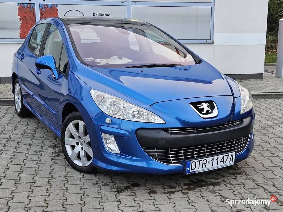 Śliczny Peugeot 308 16 benzynadługie opłaty benzyna Świdnica