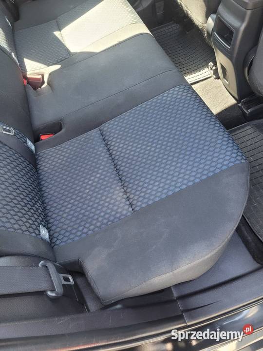 Toyota Auris II 14 d4d 90 6 biegów Salon Polska Auris Bujaków