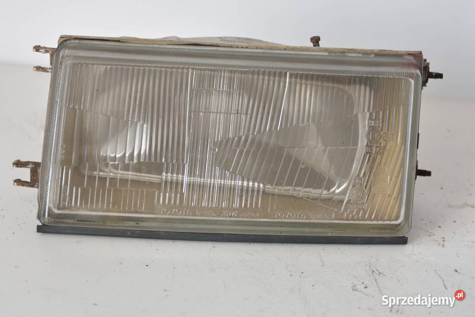 REFLEKTORY LAMPY TOYOTA COROLLA E8 Myszków