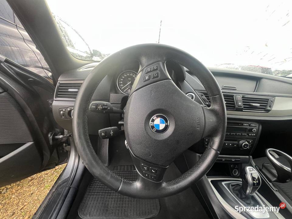 BMW X1 sDrive 18d 143 Lounge CN360 uszkodzony Katowice