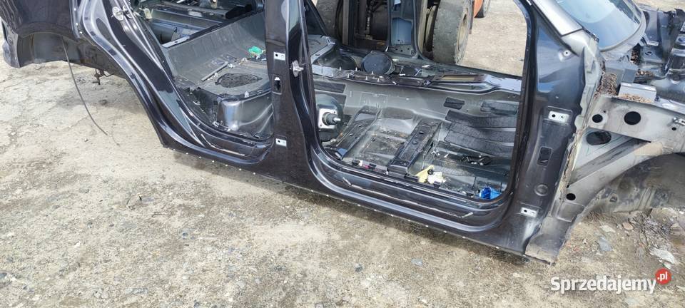 ĆWIARTKA PRÓG BOK PRAWA STRONA AUDI Q5 8R LZ7L Przystajń sprzedam