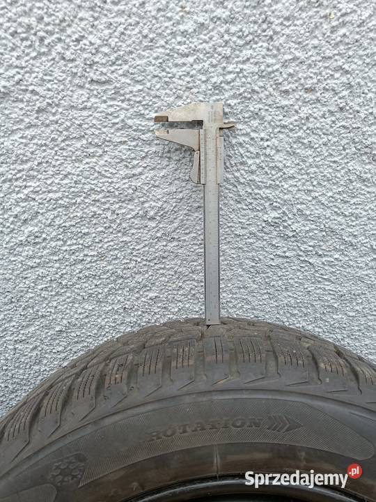 Toyota CorollaKompletne koła z oponami zimowymi Motoryzacja