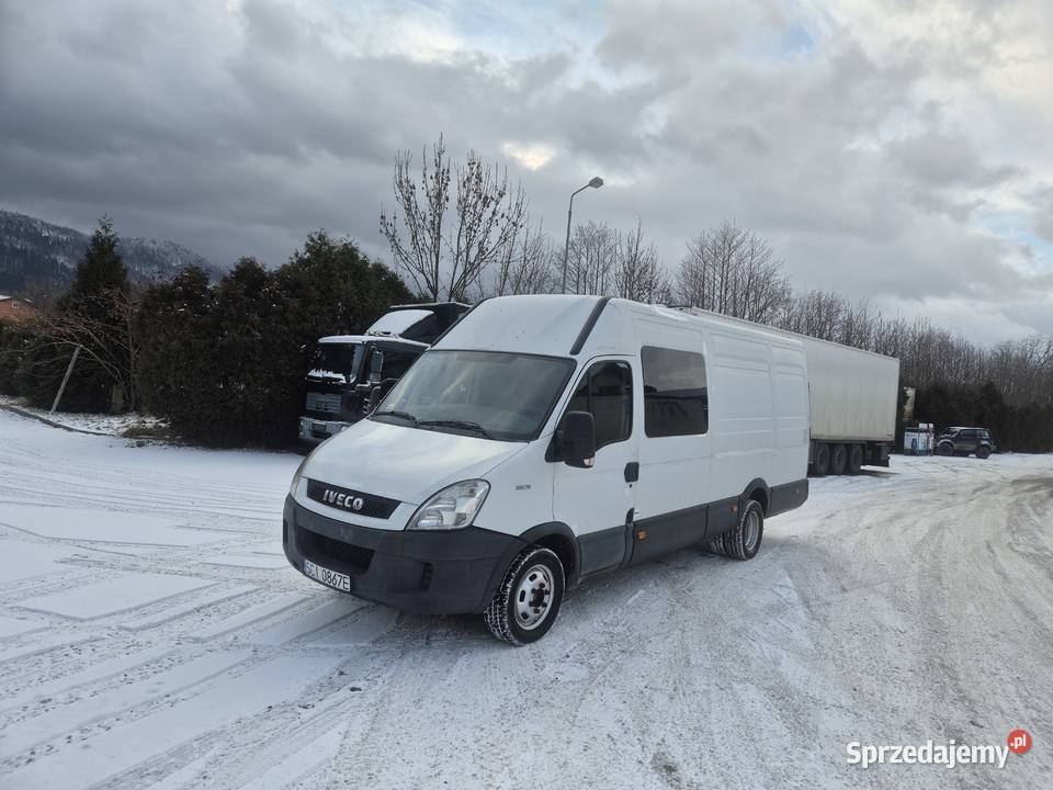 Iveco Daily MAXI 9 osobowe Podwójne koło KLIMA nieuszkodzony Bujaków