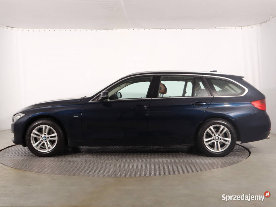 BMW 3 320 d xDrive Rok produkcji 2013 Katowice