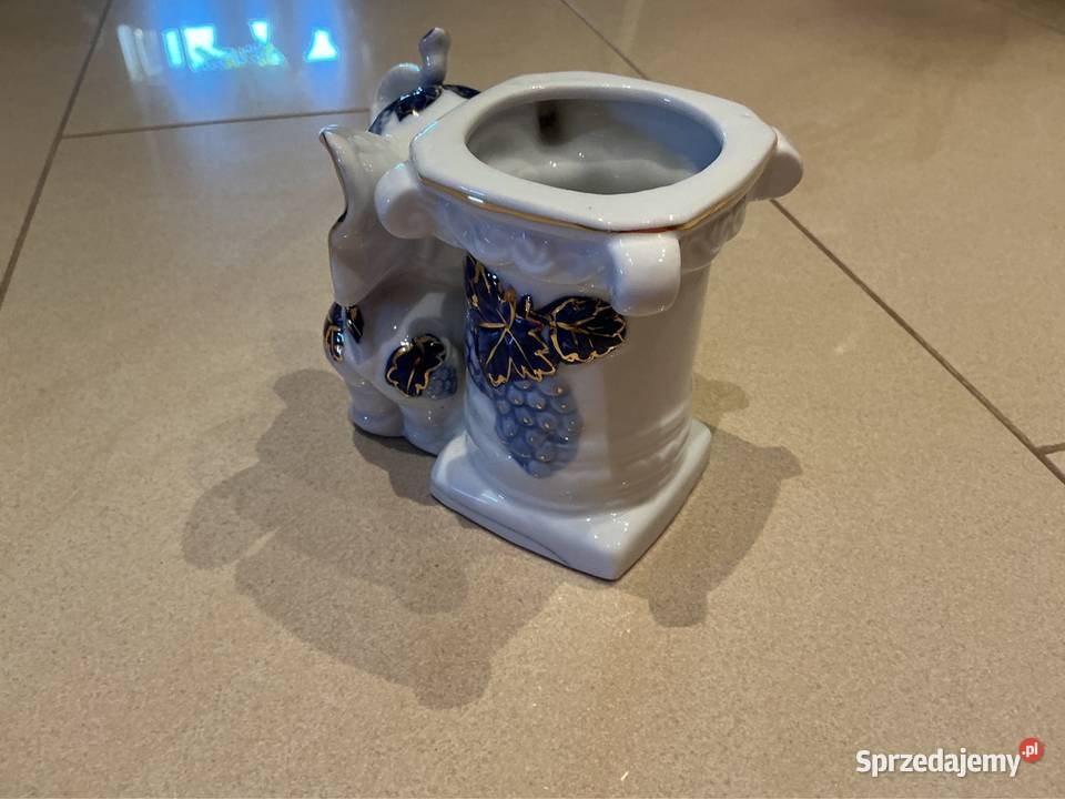 Porcelanowy Wazonik ze Słoniem Słonikiem Vintage Nowa Sól sprzedam