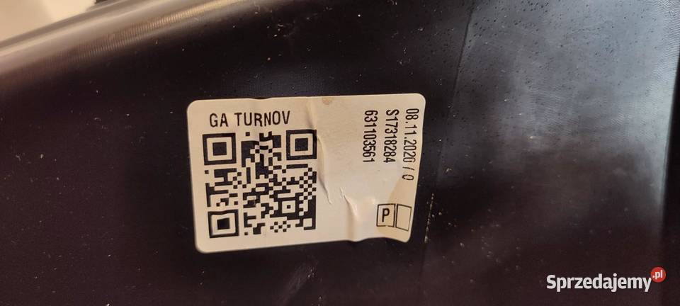 VOLVO XC40 OSŁONA SŁUPKA PRAWY TYŁ 32244155