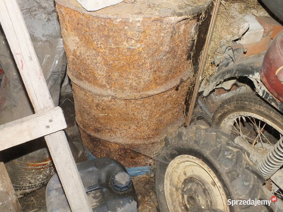 Beczusia z zywica elektroizolacyjna Zywica małopolskie