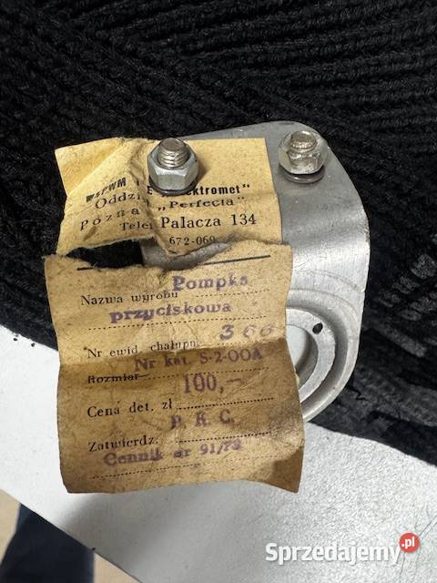 Pompka przyciskowa PRL Syrena 104 105 105L Fiat