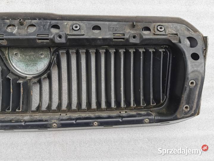Atrapa Grill Skoda Octavia I Lift 9201 Złota osobowe mazowieckie Wyszków