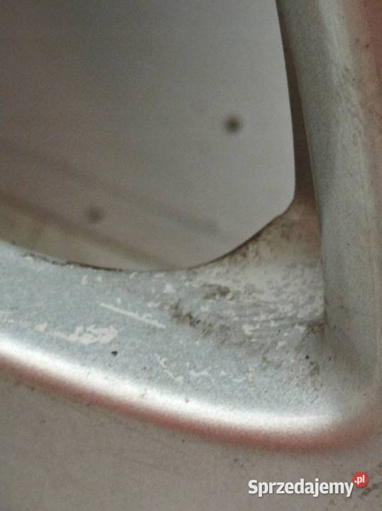 FELGA ALUMINIOWA R17 5X108 ET45 OC65 75J17