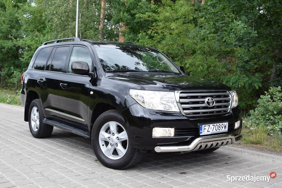 TOYOTA LAND CRUISER 200 45 V8 DIESEL SALON Zielona Góra
