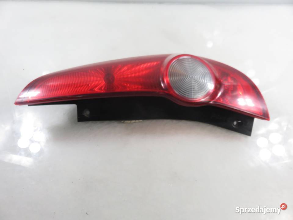 LAMPA PRAWA TYLNA OPEL AGILA B H08 89071614