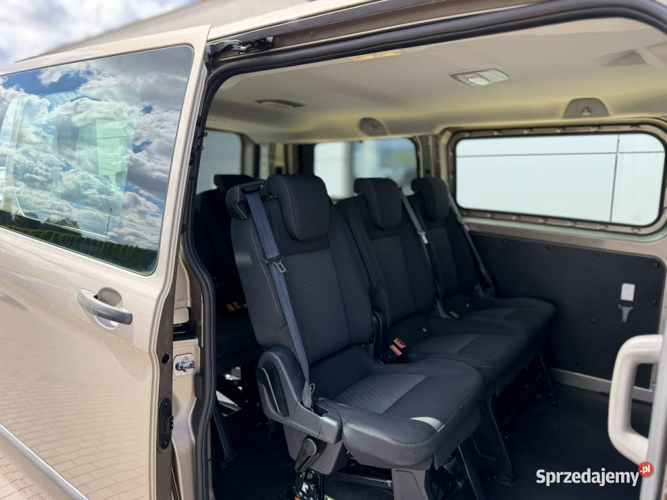 Ford Tourneo Custom 20TDCI 130 L1 9osobowy Radom
