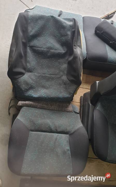 Peugeot 106 ph1 fotele przednie tapicerka