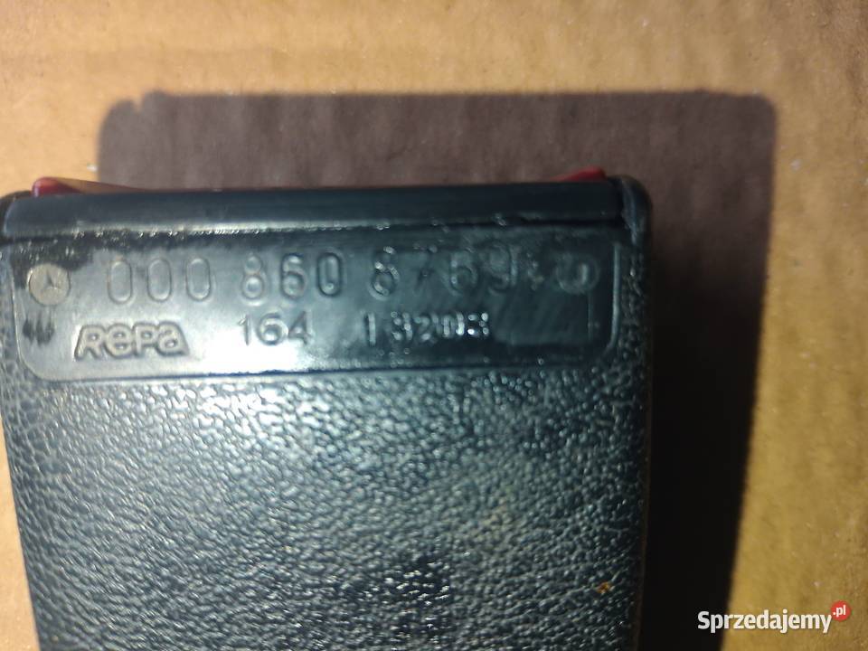 Mercedes g klasa 463 zapinki klamry pasów Kocmyrzów