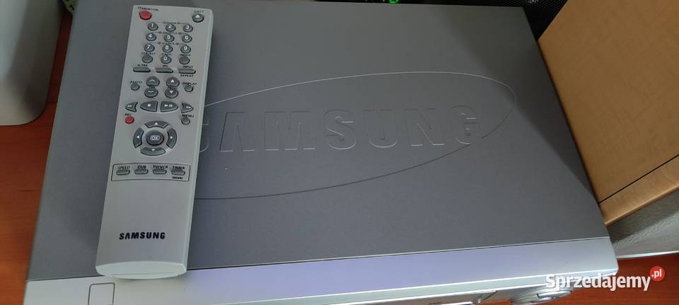 Magnetowid VHS Samsung Nowy z Pilotem świętokrzyskie Kielce sprzedam