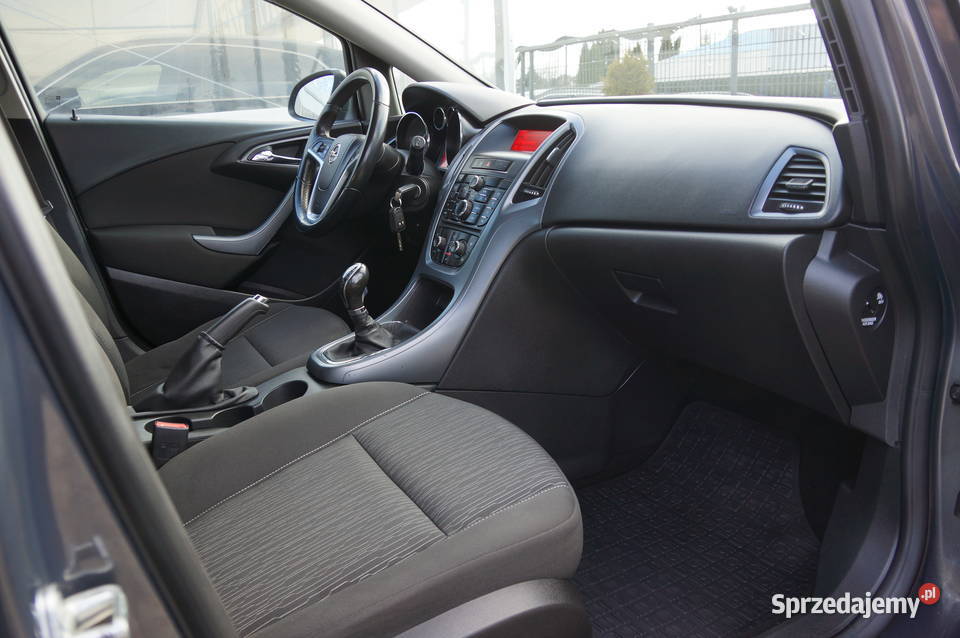 Opel Astra 17 Diesel 110 Klimatyzacja Tempomat