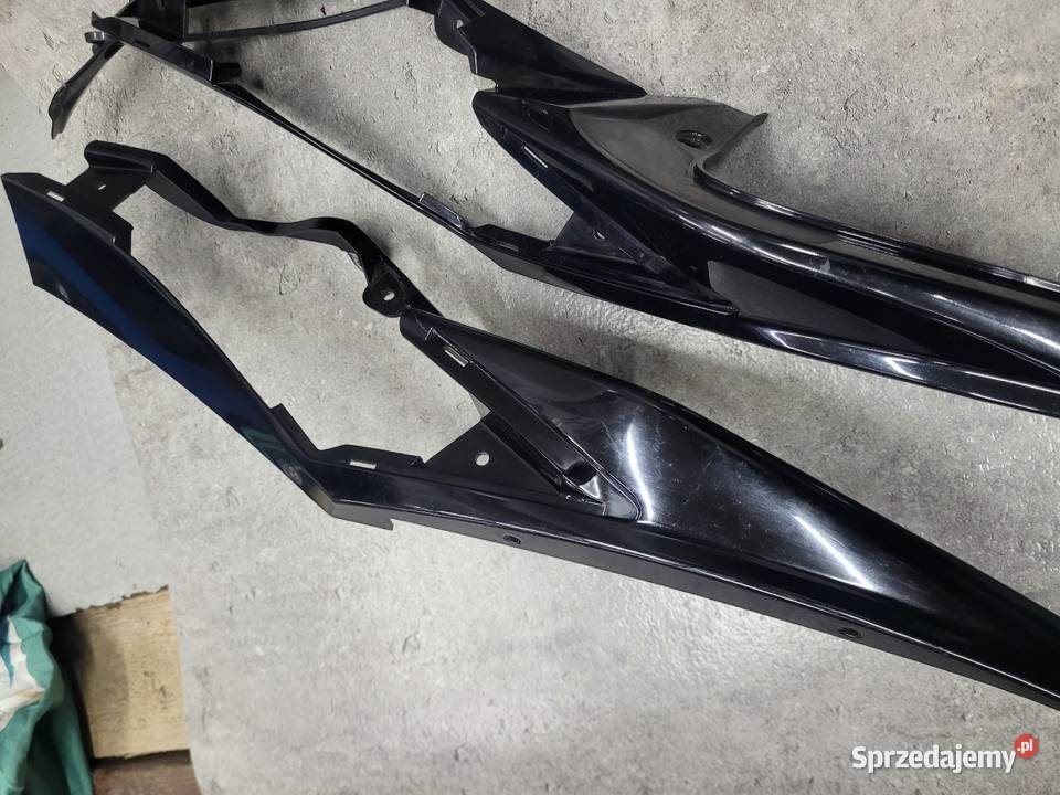 Suzuki GSXR GSXR 600 750 k8 k9 ogon zadupek tył Nowy Tomyśl