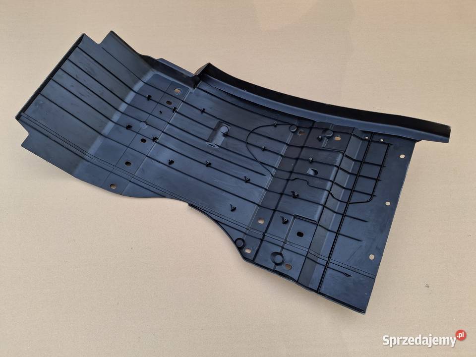 IVECO SWAY BŁOTNIK ZAKABINOWY LEWY KOŁO LEWE Bieleń