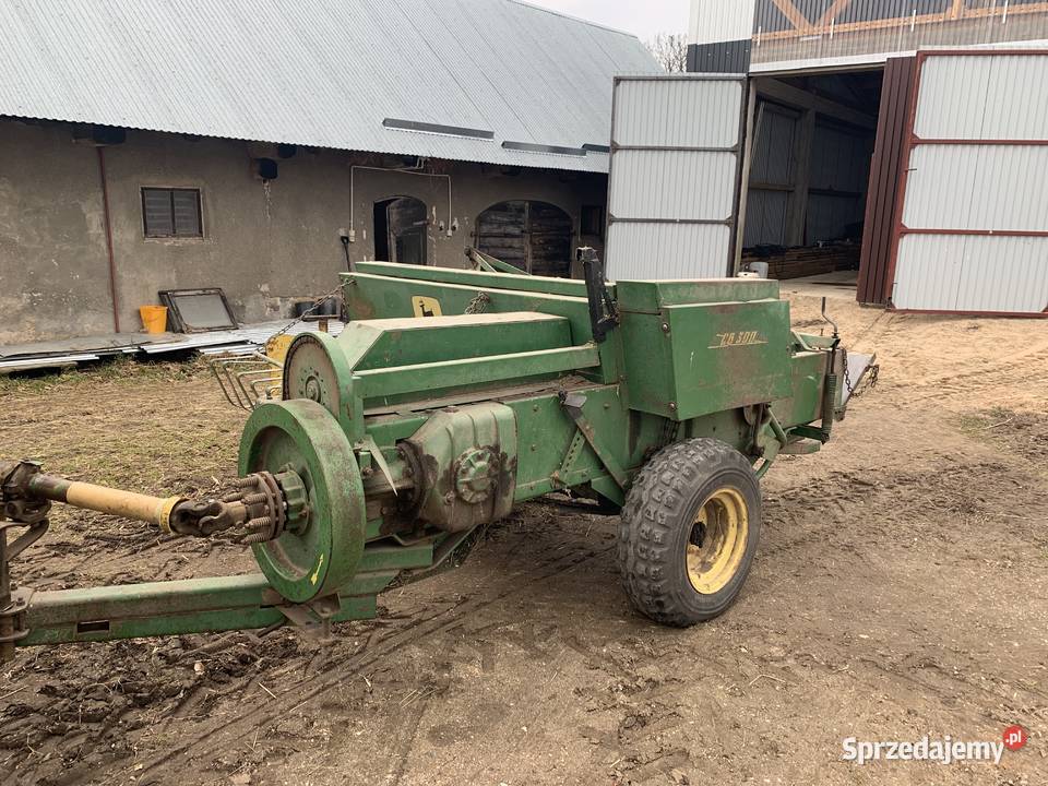 Prasa kostkująca John Deere CB300 Trzcianka sprzedam