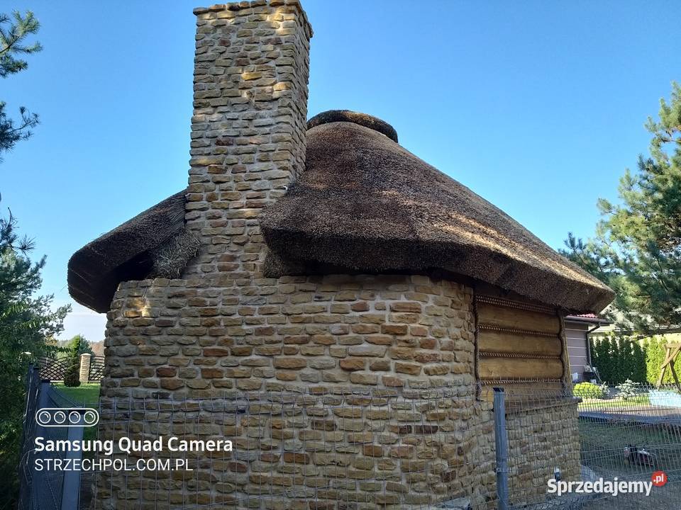 Altana pokryta trzciną pełna zabudowa Podlesie