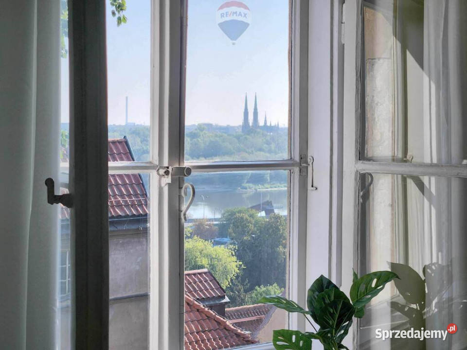 STARE MIASTO WARTOŚĆ KTÓRA ROŚNIE Warszawa