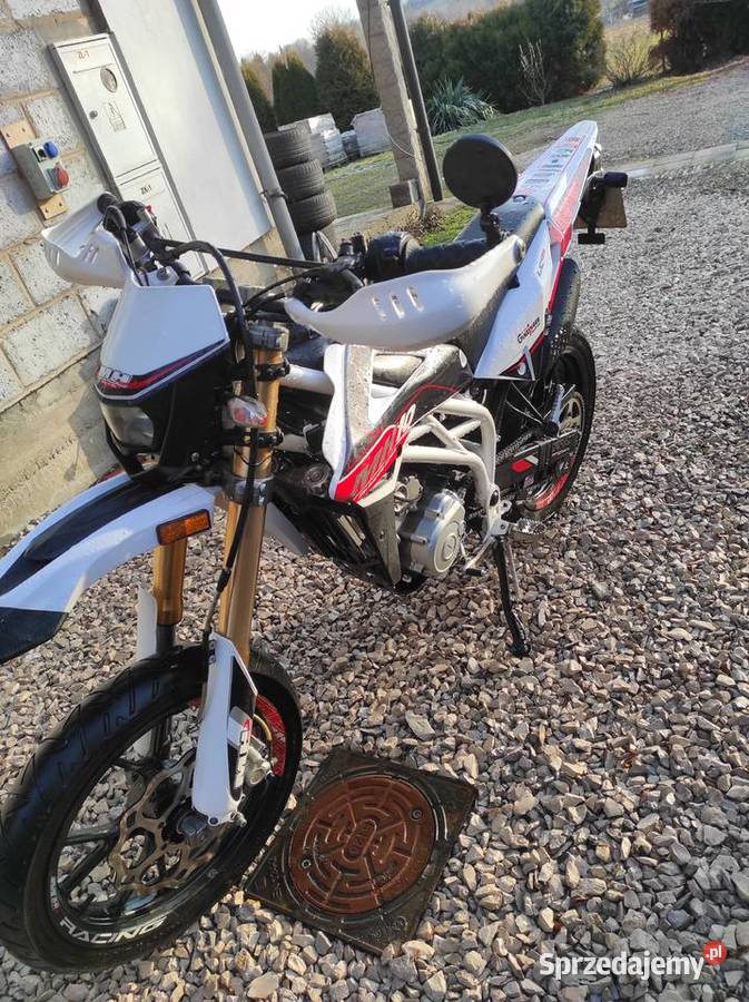Motorhispania mh10 LC 125180 hyosunga xrx 125 LC Pułanki