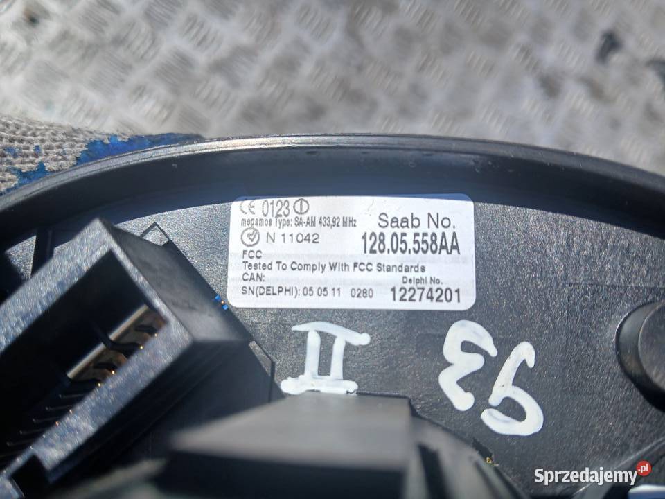 Zespolony przełącznik Pająk 12274201 12805668AA Radłów sprzedam