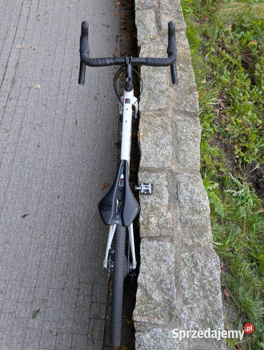 Rower gravelowy Felt Breed 30 GRX 54M DT Swiss Gdańsk