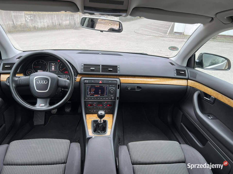 Audi A4 B7 S line 25 V6 TDI 170 Manual dużym sprzedam