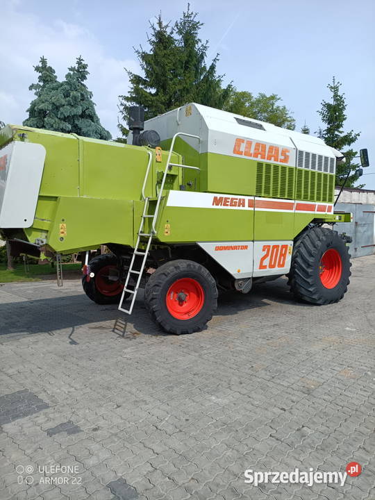 Kombajn zbożowy Claas Mega 208