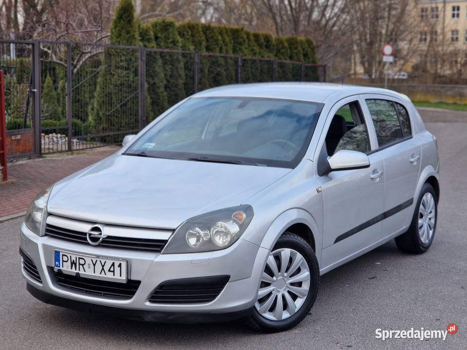 Opel Astra H 17CDTi 80 StanBDB Gotowy do jazdy Rok produkcji 2004 Kalisz