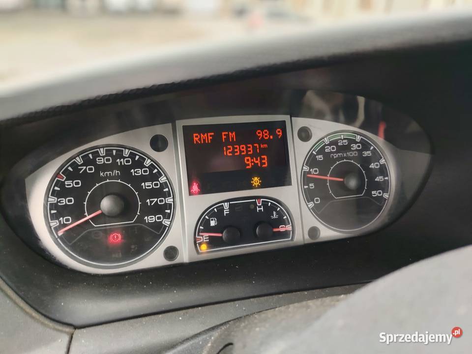 Sprzedam iveco z koszem wysięgnikiem 2289cm3 Turek