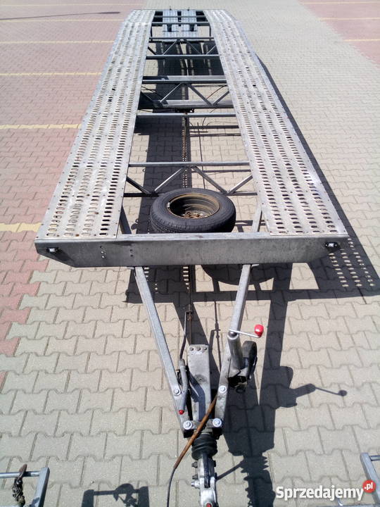 Laweta BORO 8m na dwa auto dłużyca DMC 3500