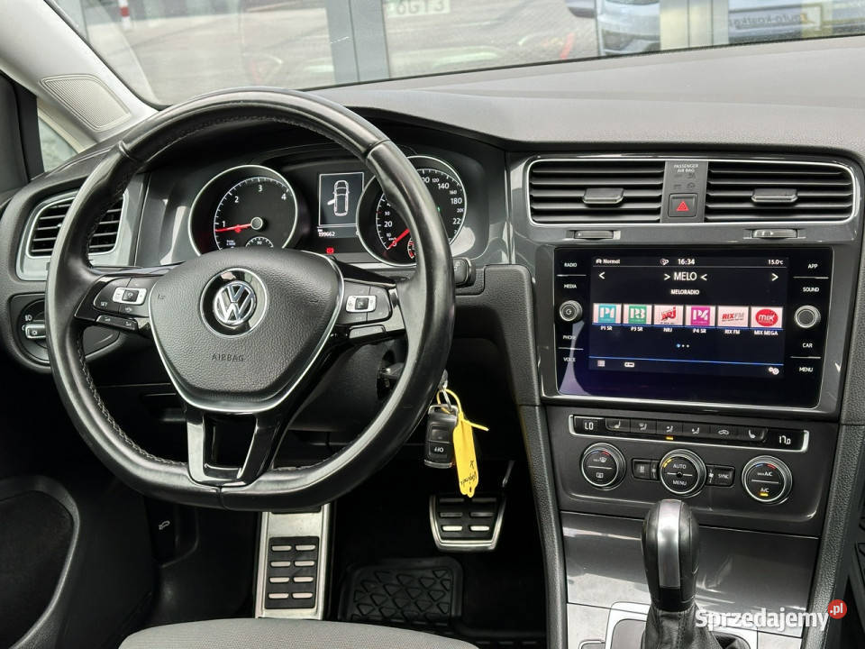 Volkswagen Golf Alltrack Kamera Grzane fotele