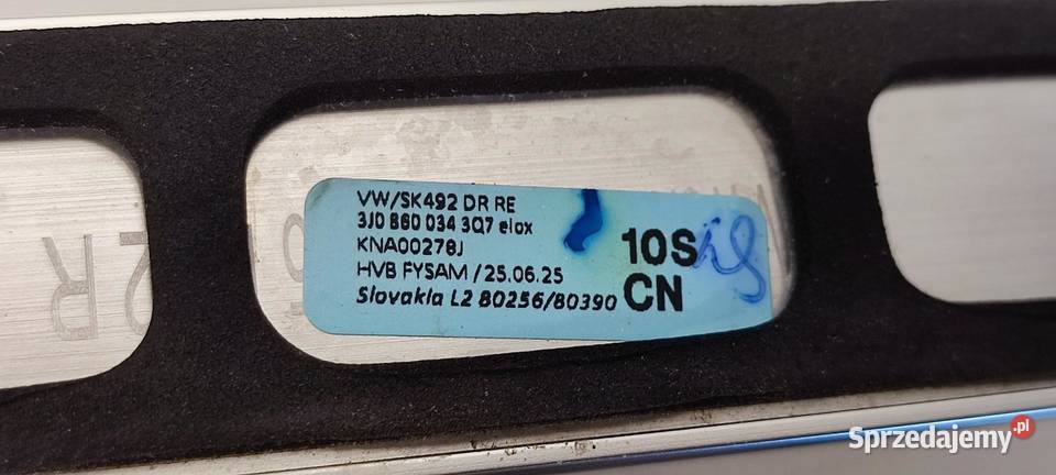 SKODA SUPERB 4 RELINGI DACHOWE KOMPLET 3J0860033