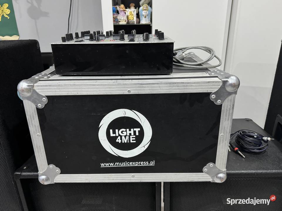 Sprzedam kompletny zestaw DJ 2 kolumny 800W 2 Słuchawki i głośniki