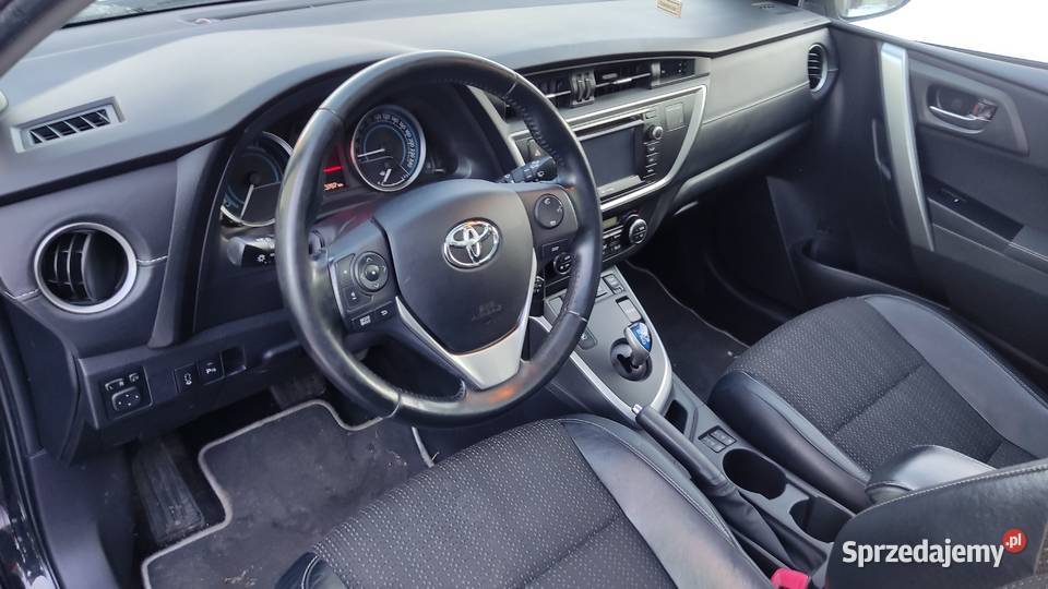 toyota auris 18 hybrid bogata wersja selection bluetooth lubelskie Chełm sprzedam